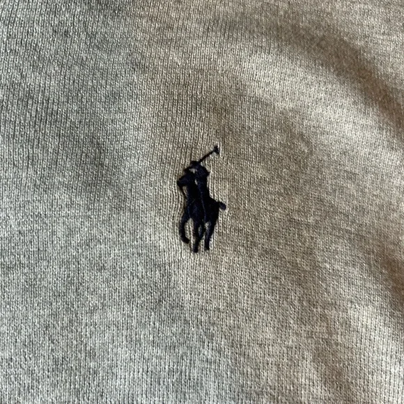 Ralph Lauren Light Gray V-Neck Sweater - Picture 6 of 11